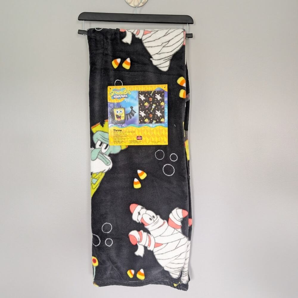 NWT SpongeBob Halloween Throw Blanket 2026 Viral 46 x 60